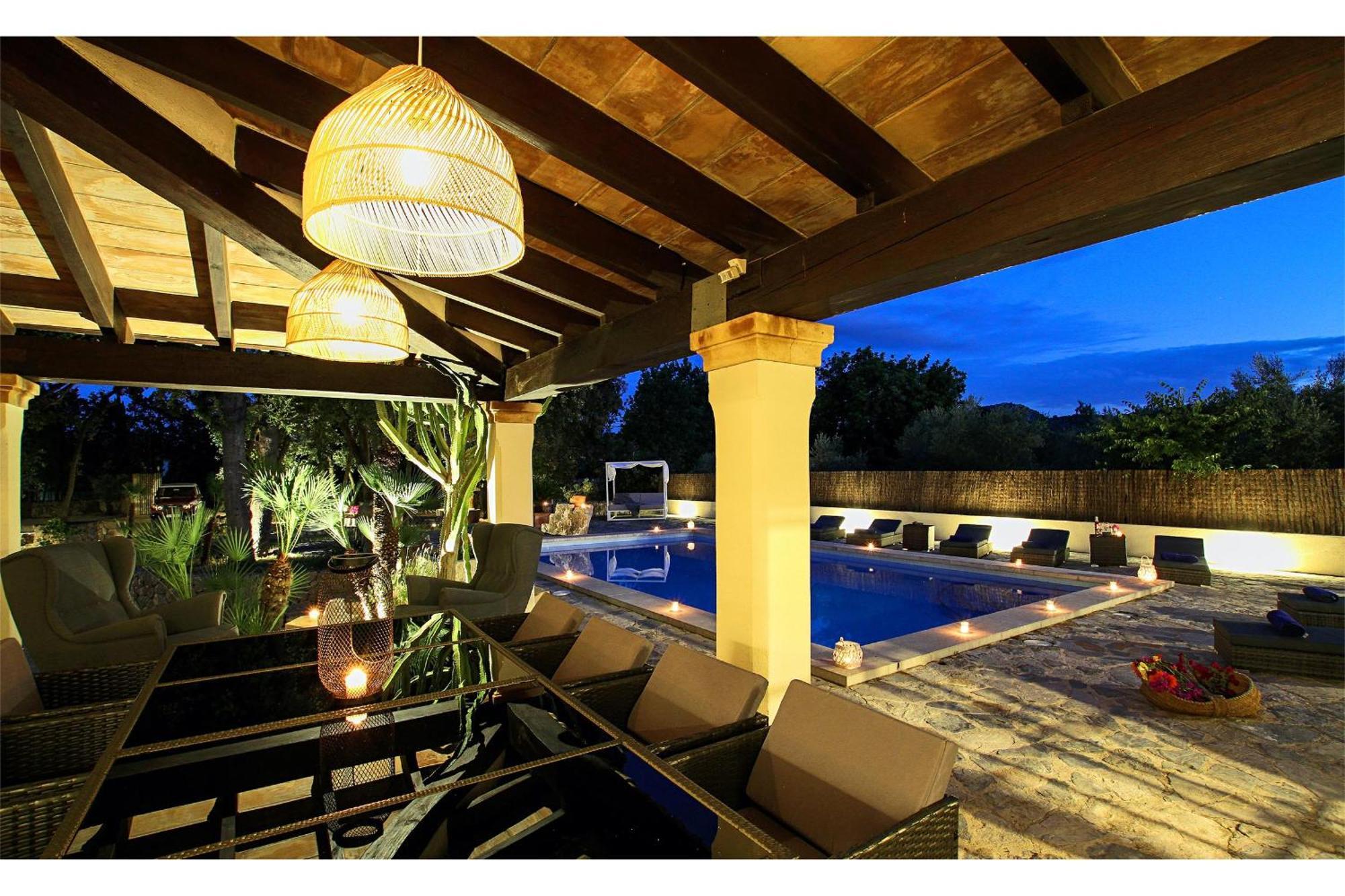 Villa Encinas
