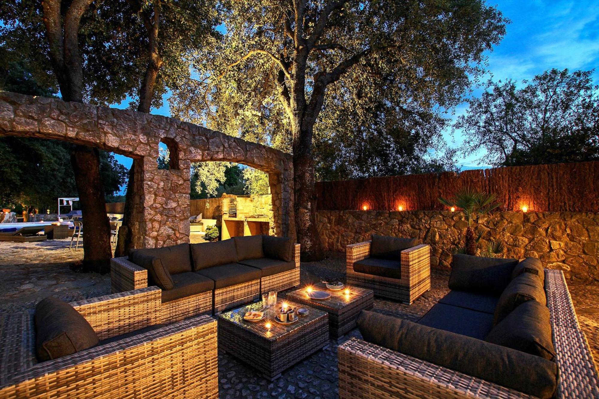 Encinas Villa *